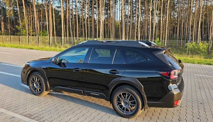 Subaru Outback cena 175000 przebieg: 120000, rok produkcji 2021 z Nowe Miasto Lubawskie małe 352